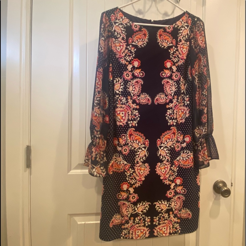 Vince Camuto Long Sleeve Dress Size 6